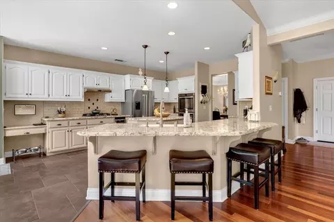 Kitchen - 2357 Templeton Dr, Redding, CA 96002 photo 2 of 6