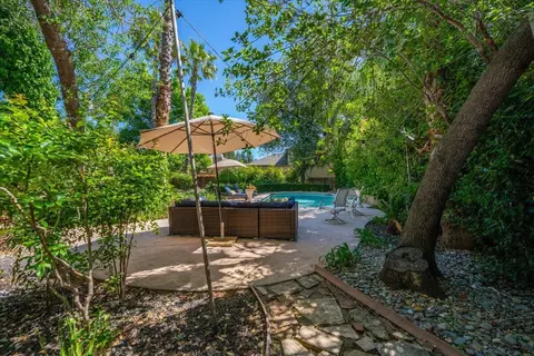 Exterior - 2357 Templeton Dr, Redding, CA 96002 photo 15 of 25
