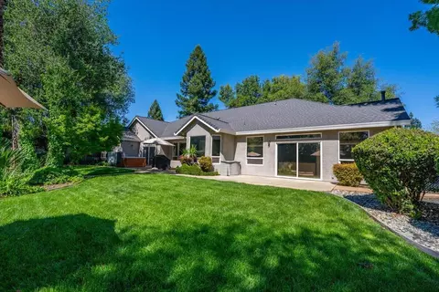 Exterior - 2357 Templeton Dr, Redding, CA 96002 photo 14 of 25