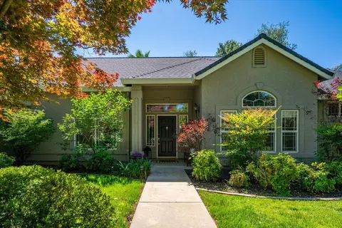 Exterior - 2357 Templeton Dr, Redding, CA 96002 photo 2 of 25
