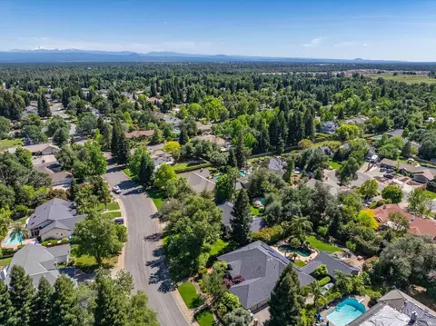 View/Area - 2357 Templeton Dr, Redding, CA 96002 photo 5 of 7