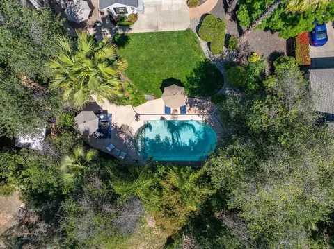 View/Area - 2357 Templeton Dr, Redding, CA 96002 photo 3 of 7