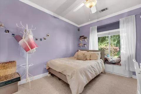 Bedroom - 2357 Templeton Dr, Redding, CA 96002 photo 2 of 5