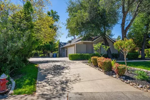 Exterior - 2357 Templeton Dr, Redding, CA 96002 photo 22 of 25