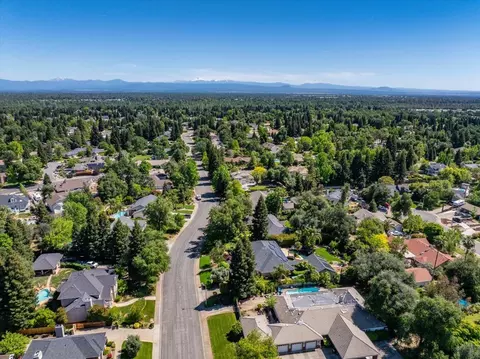 View/Area - 2357 Templeton Dr, Redding, CA 96002 photo 4 of 7