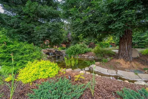 Exterior - 16476 Plateau Cir, Redding, CA 96001 photo 11 of 46