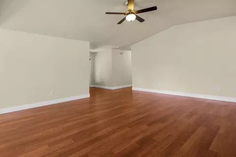 Living - 2773 Summerbreeze Pl, Redding, CA 96001 photo 4 of 6
