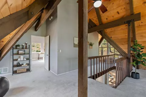 Entry Way - 15754 Rock Creek Rd, Redding, CA 96001 photo 5 of 5