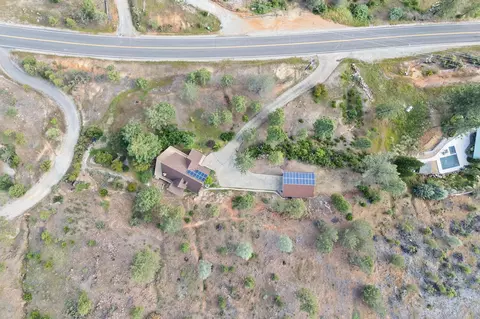 View/Area - 15754 Rock Creek Rd, Redding, CA 96001 photo 3 of 9