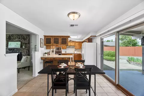 Dining - 7137 Granada Dr, Redding, CA 96002 photo 2 of 2
