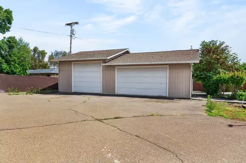 Exterior - 7137 Granada Dr, Redding, CA 96002 photo 15 of 15