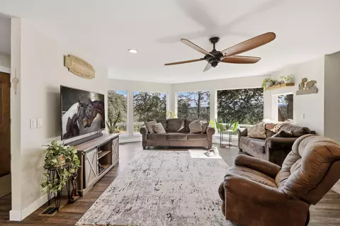 Living - 7300 Placer Rd, Redding, CA 96001 photo 2 of 2