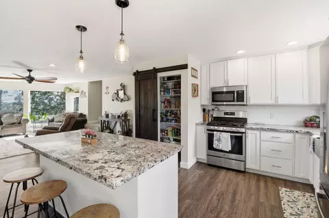 Kitchen - 7300 Placer Rd, Redding, CA 96001 photo 5 of 5