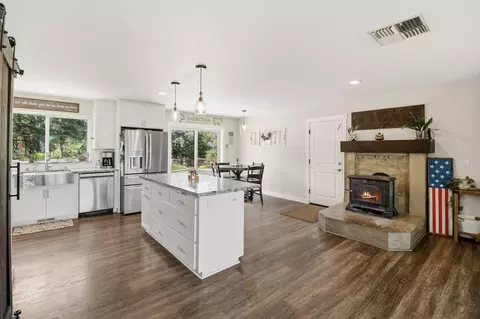 Kitchen - 7300 Placer Rd, Redding, CA 96001 photo 1 of 5