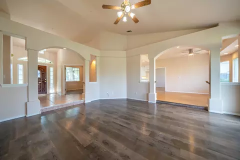 Living - 3438 Showboat Ct, Redding, CA 96003 photo 4 of 11