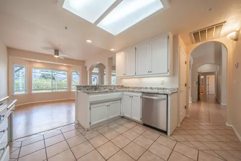 Kitchen - 3438 Showboat Ct, Redding, CA 96003 photo 4 of 5
