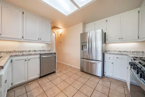 Kitchen - 3438 Showboat Ct, Redding, CA 96003 photo 5 of 5