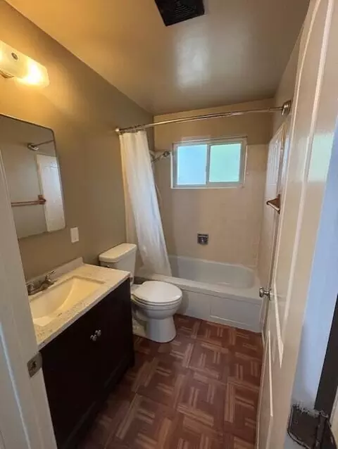 Bath - 510 David Ave, Red Bluff, CA 96080 photo 2 of 4