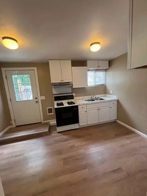 Kitchen - 510 David Ave, Red Bluff, CA 96080 photo 6 of 6
