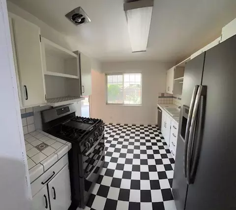Kitchen - 510 David Ave, Red Bluff, CA 96080 photo 3 of 6