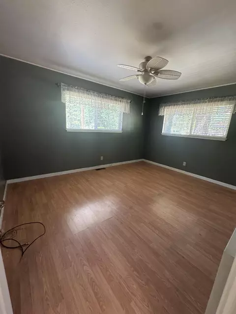 Bedroom - 37023 Park Ave, Burney, CA 96013 photo 1 of 6