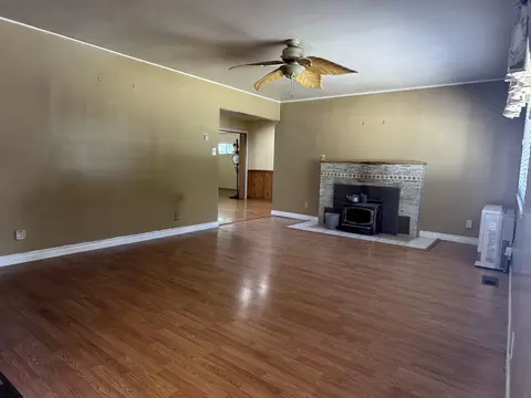 Living - 37023 Park Ave, Burney, CA 96013 photo 3 of 9
