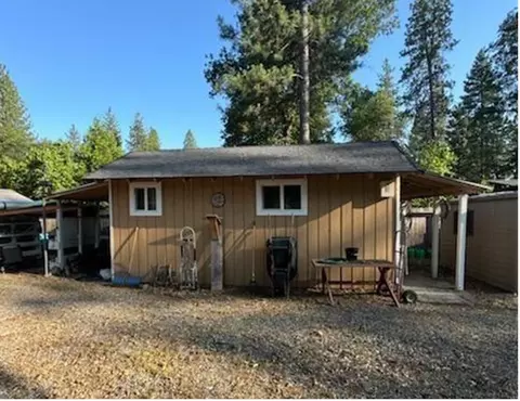 Exterior - 37023 Park Ave, Burney, CA 96013 photo 7 of 10