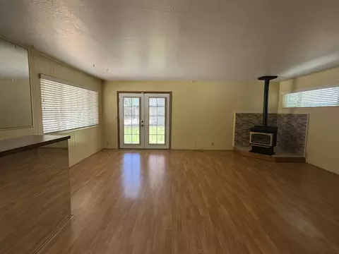 Living - 37023 Park Ave, Burney, CA 96013 photo 4 of 9