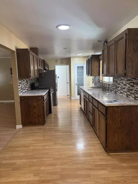 Kitchen - 37023 Park Ave, Burney, CA 96013 photo 9 of 9