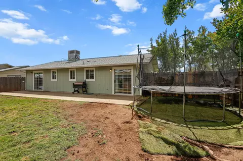 4310 Swallowtail Ct, Redding, CA 96003 photo 49