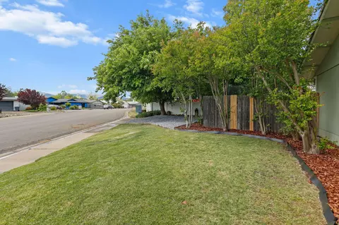 4310 Swallowtail Ct, Redding, CA 96003 photo 44