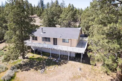 5437 Stag Mountain Rd, Weed, CA 96094