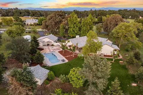 2655 Majestic Oak Cir, Cottonwood, CA 96022