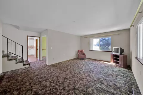 Living - 20435 Winchester Trl, Redding, CA 96003 photo 1 of 7