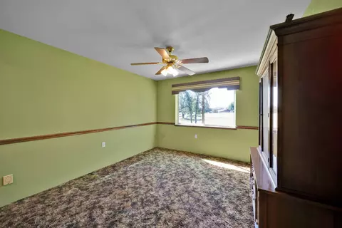 Bedroom - 20435 Winchester Trl, Redding, CA 96003 photo 1 of 12