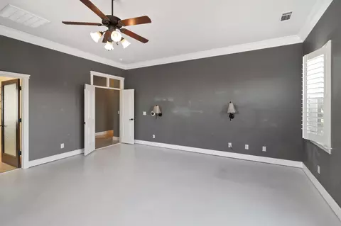 Bedroom - 1513 Brinn Dr, Redding, CA 96001 photo 3 of 7