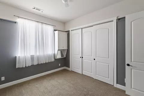 Bedroom - 1513 Brinn Dr, Redding, CA 96001 photo 7 of 7