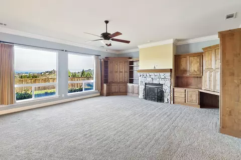 Living - 1513 Brinn Dr, Redding, CA 96001 photo 1 of 5