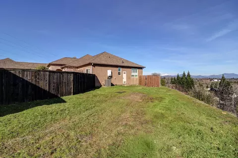 Exterior - 1513 Brinn Dr, Redding, CA 96001 photo 3 of 8