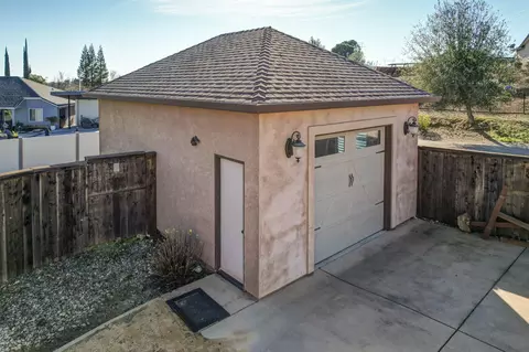 Other - 1513 Brinn Dr, Redding, CA 96001 photo 3 of 13