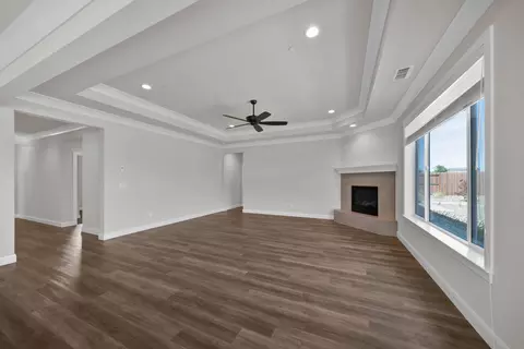 Living - 4771 Lower Springs Rd, Redding, CA 96001 photo 3 of 3