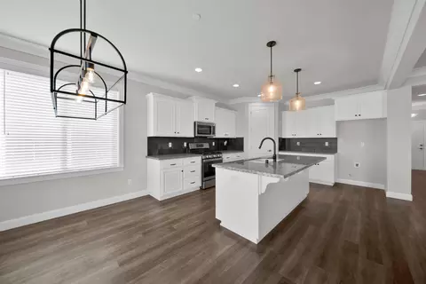 Kitchen - 4771 Lower Springs Rd, Redding, CA 96001 photo 5 of 5