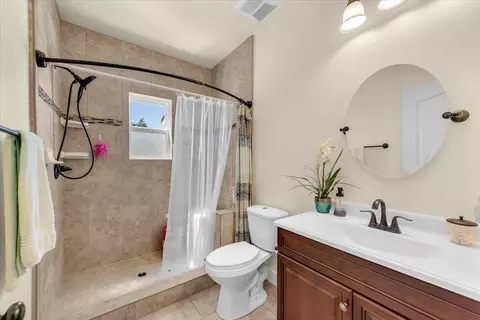 Bath - 12003 Counter Ln, Redding, CA 96003 photo 3 of 3