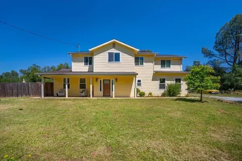 12003 Counter Ln, Redding, CA 96003
