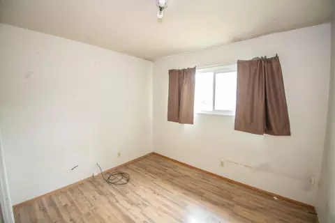 Bedroom - 8527 Patricia Dr, Redding, CA 96002 photo 4 of 4