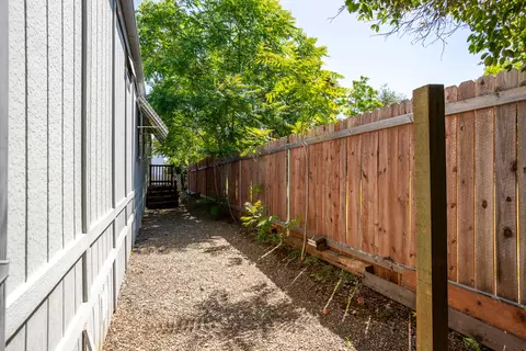 2810 Bechelli Ln, Redding, CA 96002 photo 17