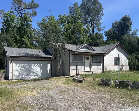 3356 Rancho Rd, Redding, CA 96002