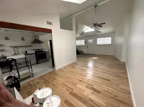Living - 3356 Rancho Rd, Redding, CA 96002 photo 2 of 3