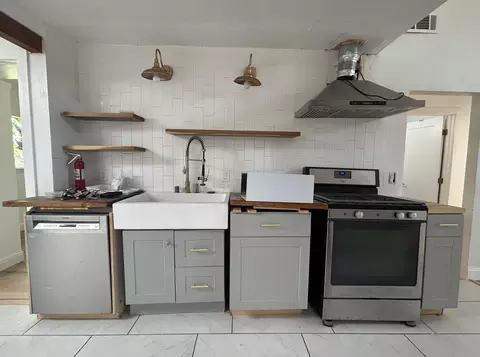 Kitchen - 3356 Rancho Rd, Redding, CA 96002 photo 1 of 1