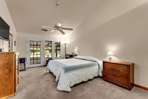 Bedroom - 2850 Balaton Ave, Redding, CA 96001 photo 1 of 3